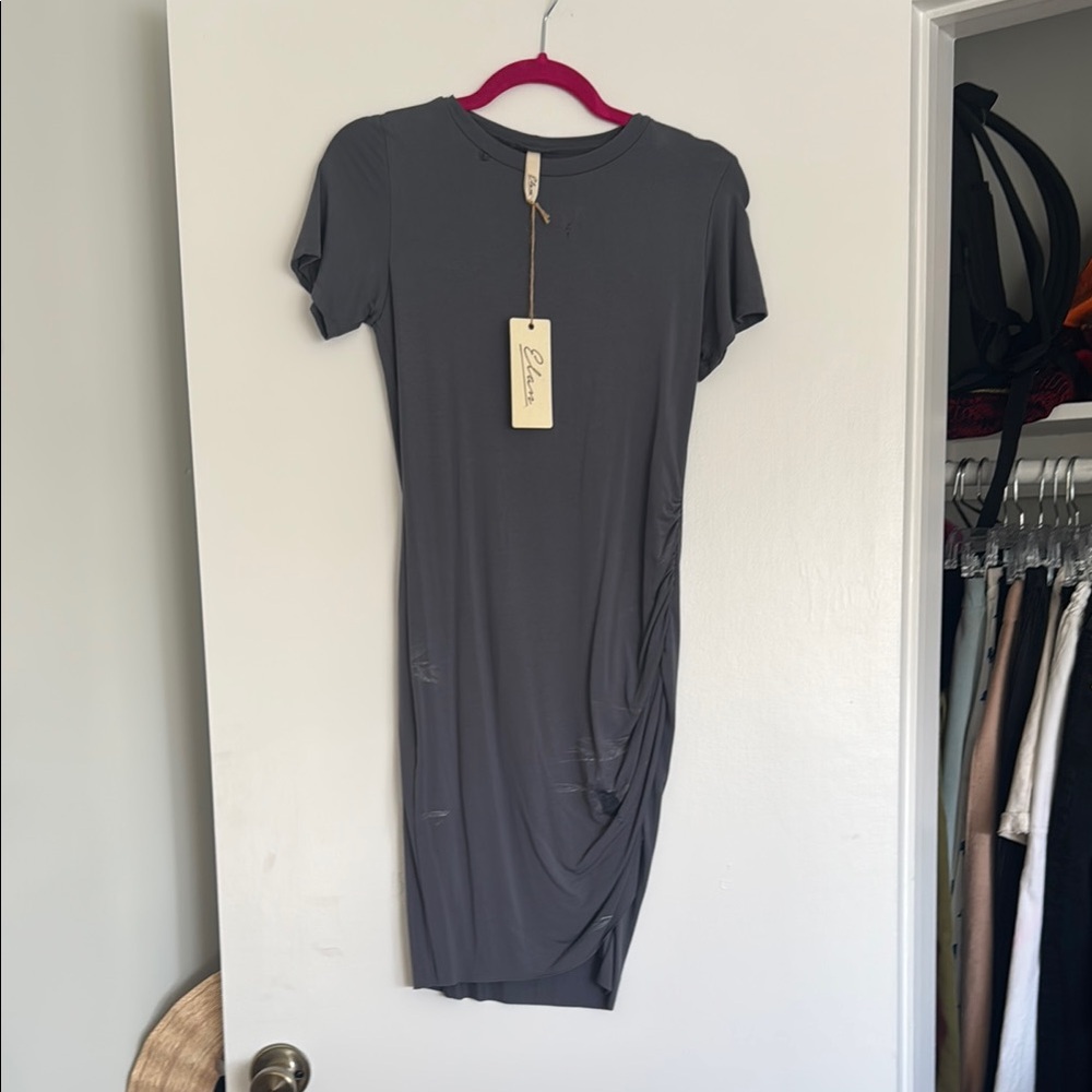 Elegant Gray Short Sleeve Dress